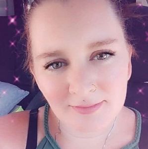 Meet your Posher, Camy